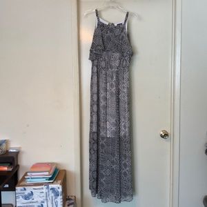 BNWT TORRID MAXI DRESS - SIZE 0/12